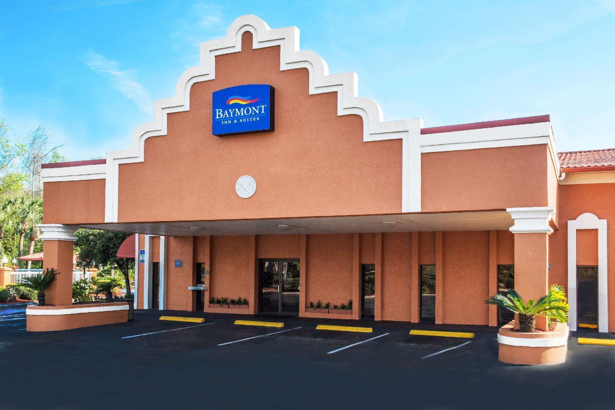 Baymont By Wyndham Lake City Exterior foto