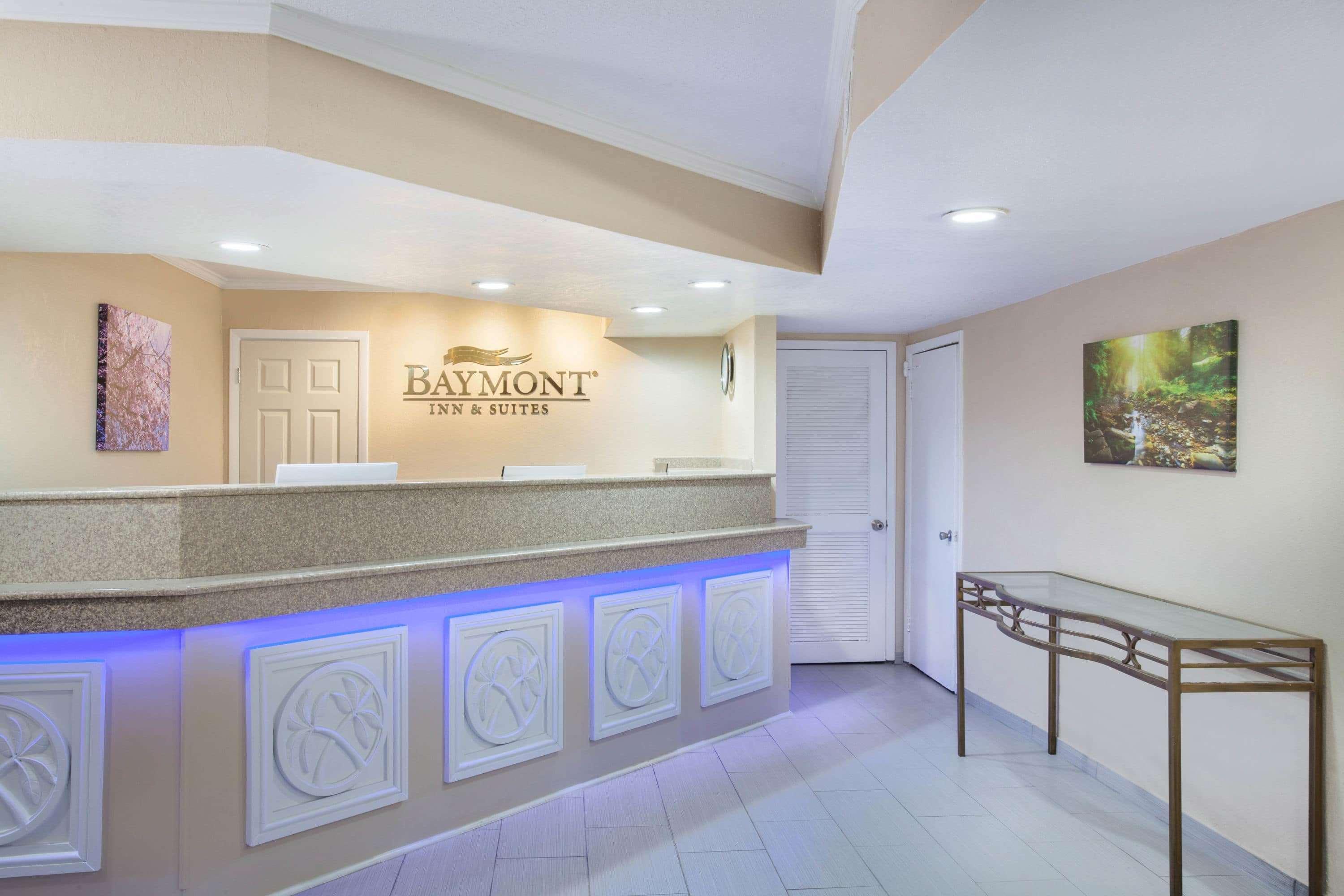 Baymont By Wyndham Lake City Exterior foto